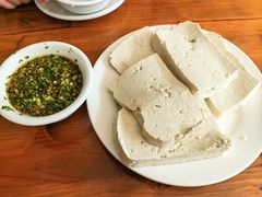 -明月食府(二区干二路店)