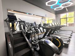 -FEELINGME乐刻私教馆·健身(广悦公寓店)