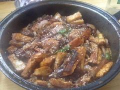 -老钟家烤羊排·敦伊阁清真餐厅胡羊焖饼