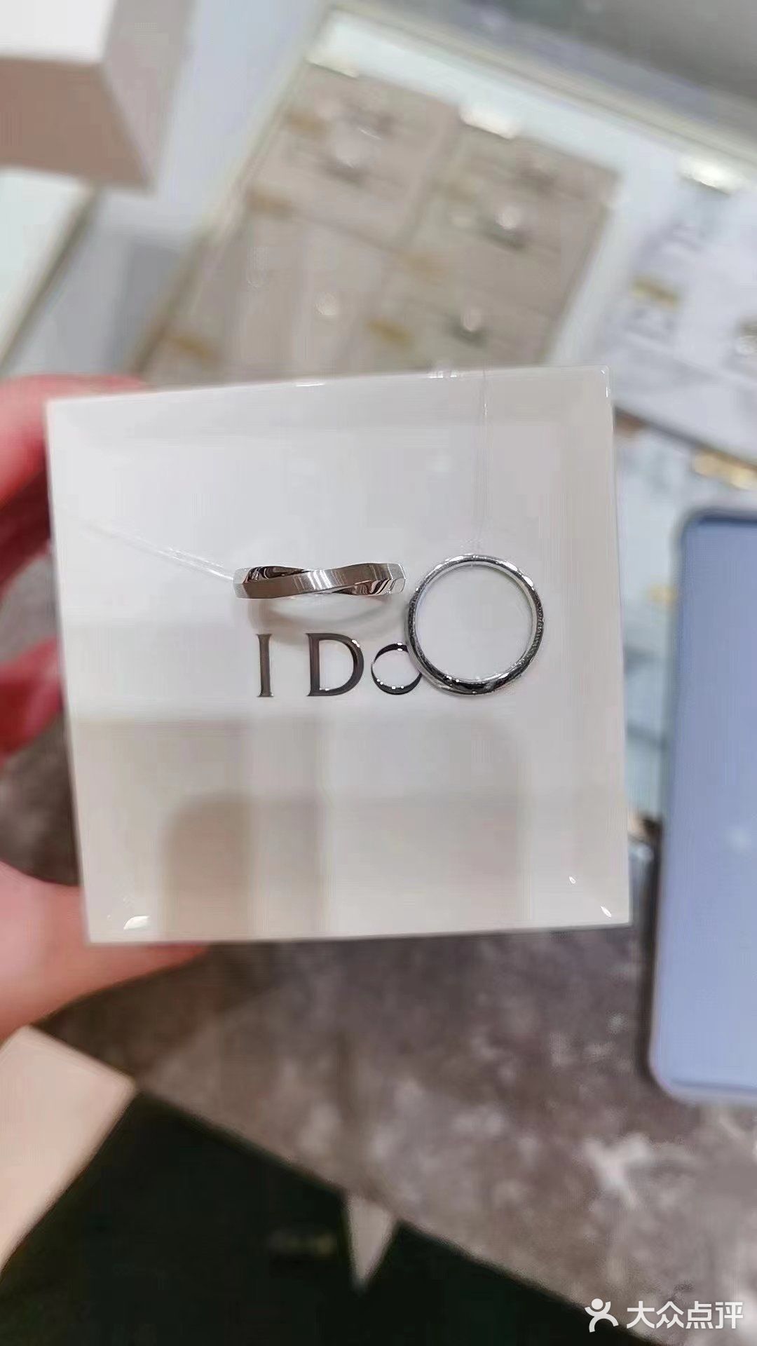 值得一辈子的婚戒[加油] 应该选择哪个品牌