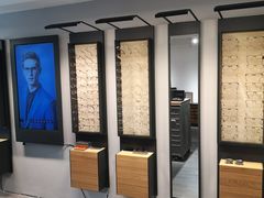 -目艮眼镜SHOWROOM(品牌集合店)