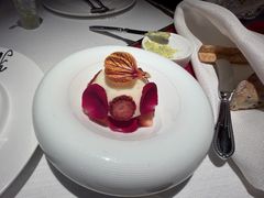 金桔黄皮果-弦月窗LUNETTE BY AMANDA(复兴路店)