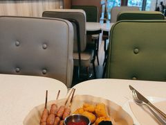 -乐凯撒披萨(汇港购物中心店)