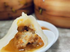 秘制汤包-曼曼汤包(建国西路店)