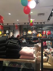 -皇室童缘(中骏世界城店)