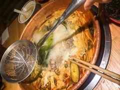 -洱火云南酸菜牛肉火锅(石景山当代商城店)