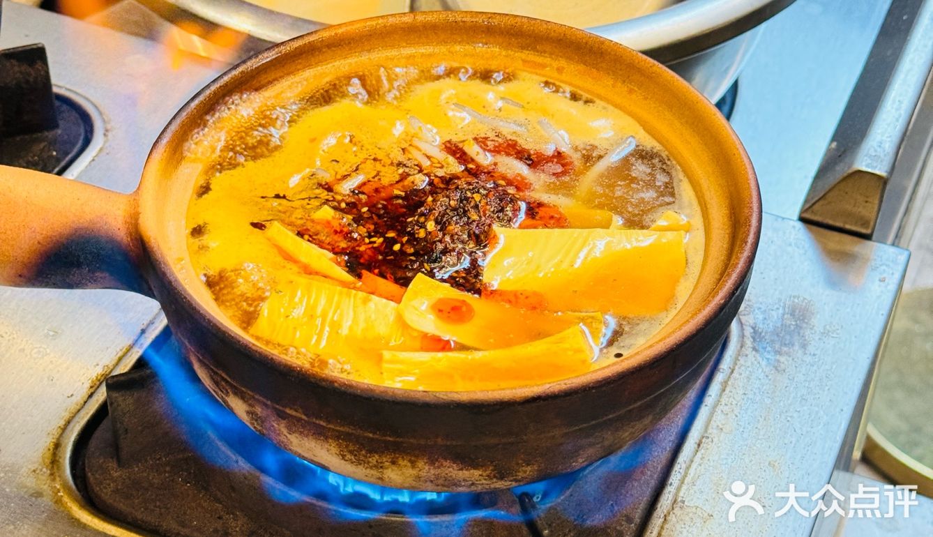 昆明｜我宣布吃筒子骨还得是它‼️