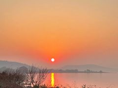 -弥舍·湖景团建泳池派对别墅·湖山境店