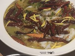 -太二酸菜鱼(武汉光谷保利店)
