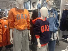 -GAP(王府井奥莱·香江小镇店)