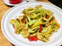 -胡子大厨·超级小炒肉(晶耀前滩店)