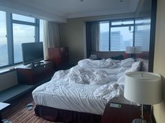 -上海龙之梦万丽酒店