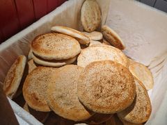 -三兄弟高炉烧饼