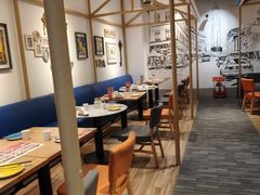 -渝信川菜 · 川味家常菜(财富购物中心店)