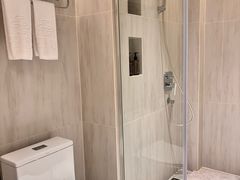 -雲宜贵宾舍酒店(深圳龙东地铁站店)