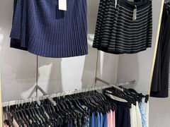 -H&M(鹏欣水游城店)