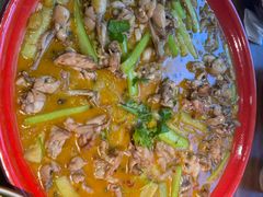 大盘牛蛙-先启半步颠小酒馆|猛火现炒川菜(泰州首店)