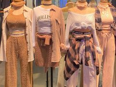 -Hollister(天环广场店)