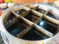 -福满家火锅26年江景(十八梯店)