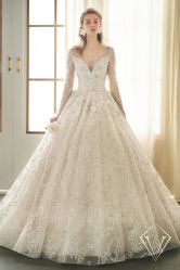 -Renee芮亦婚纱(原丽莎)