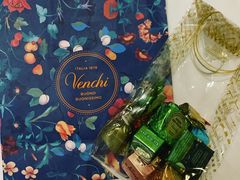 -VENCHI 闻绮(北京国贸商城店)