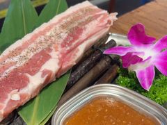 -明洞阿姨·韩式酱蟹烤肉·创意料理(三元桥店)