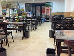 大堂-老谢野馄饨(延安路店)
