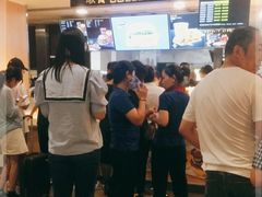 -麦当劳(杭州西湖银泰百货店)