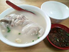 -雷祖芳老妈蹄花店