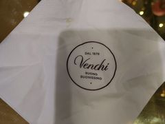 -VENCHI 闻绮(北京国贸商城店)