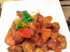 百果聚烩-天一朴素(武汉大学店)