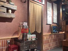 -巴卤社老火锅(财富店)