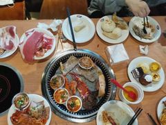 -汉丽轩韩式自助烤肉(大学城龙湖U城天街A馆店)