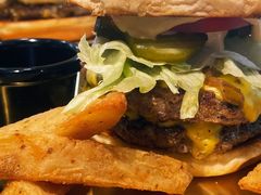 薯角-魏斯理汉堡(西安沣东吾悦店)