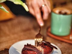 -潮一不贰·法式甜品·生日蛋糕·西式简餐(外滩店)