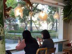 -野草莓自由市场