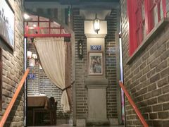 -东口码头·烧鸽子·鱼头泡饼·地方菜(金鹰悦城店)