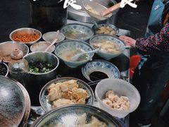 -无名氏宵夜小摊(祝家三姐妹馄饨店)