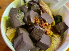 -牛八宝桂林米粉(八里庄店)