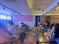 -何师傅美蛙鱼头(汉街店)