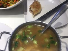 -圣河湾虾饺美食(站前店)