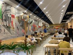 -江城燕子大排档(江汉路步行街店)