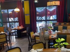 -黄泥岗·地道湖北菜(奥特莱斯店)