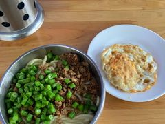 素椒杂酱面-左撇子私房面