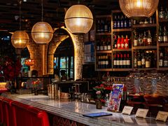 -BROWNSTONE布朗石西班牙餐厅(富城店)