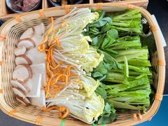 -野菌皇海景野生菌火锅(滨海大道店)