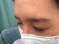 -首珥假日美睫美甲