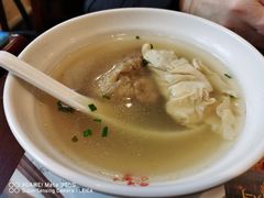 面筋百页单档汤-鲜得来排骨年糕(云南南路店)