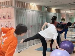 -爱尔乐美孕产瑜伽·普拉提