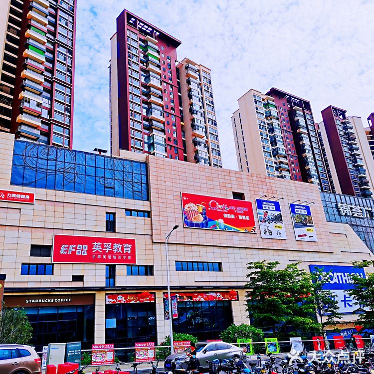 深圳宝藏购物商场|六约片区的爱锦荟广场